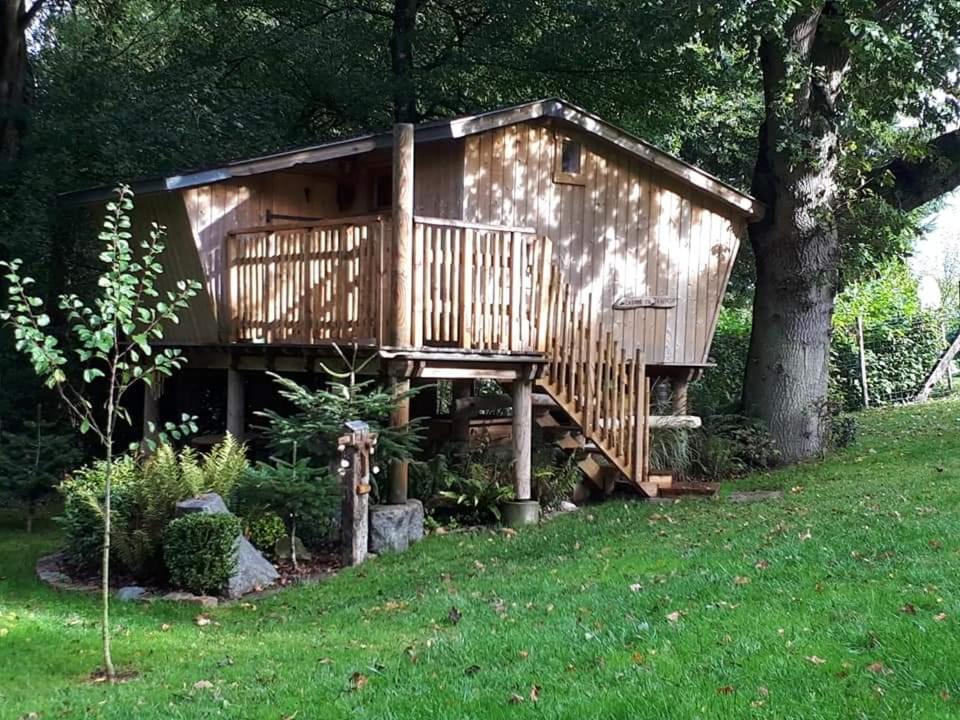 La Cabane Perchee Du Trappeur Écrainville Eksteriør billede